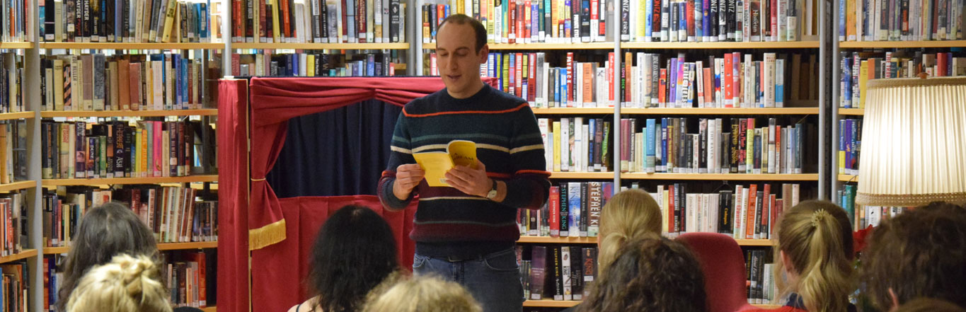 CARL SCHURZ HAUS . Clubs & Aktivitäten